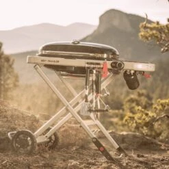 Weber Traveler-gasbarbecue 19 Weber Traveler-gasbarbecue -BBQ Accessoires Verkoop 9010004YM Hiking 5 1800x1800