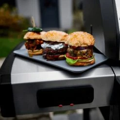 Genesis II EX-315 GBS Smart Barbecue -BBQ Accessoires Verkoop GenII EX315 Burger 2 1800x1800