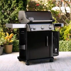 Spirit EPX-315 GBS Smart Barbecue -BBQ Accessoires Verkoop Spirit EPX315 Mood 2 1800x1800